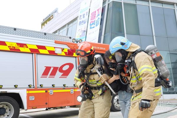 [크기변환]광주시, 시청사 폭발테러 대응훈련 실시 (1).jpg