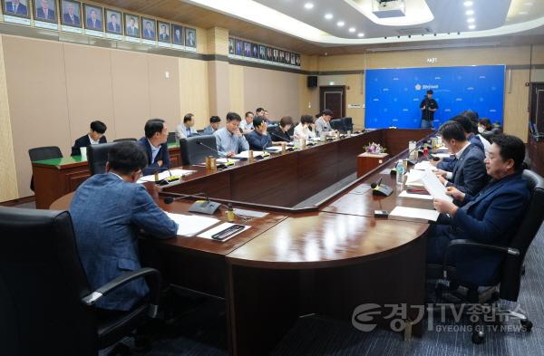 [크기변환]230830 평택(의회) 평택시의회, 8월 정기 의원간담회 개최 (2).JPG