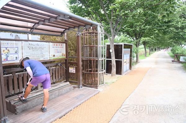 [크기변환]한강 당정뜰 제방도로 모랫길 (2).jpg