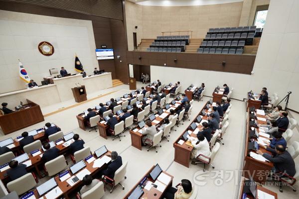 [크기변환]20230908 용인특례시의회, 제275회 임시회 개회(1).jpg