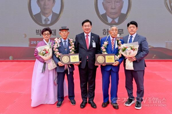 [크기변환](01) 제50회 양평군민의 날 (양평군민대상 수상_전체 사진).jpg