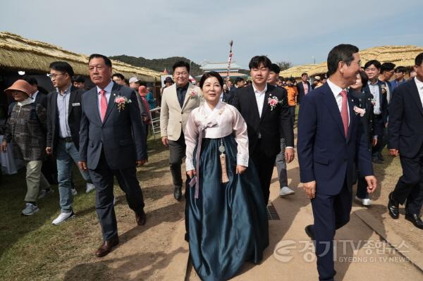 [크기변환]1-2.바우덕이 축제 현장 확인 모습.jpg