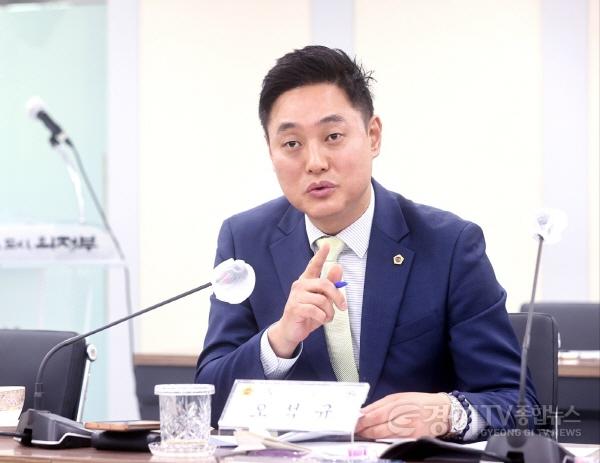 [크기변환]오석규 도의원_사진.jpg