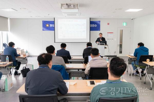 [크기변환]20231012 용인특례시의회 도시건설위원회, 2023년도 제2차 정례회 대비 의정연수 실시(2).jpg