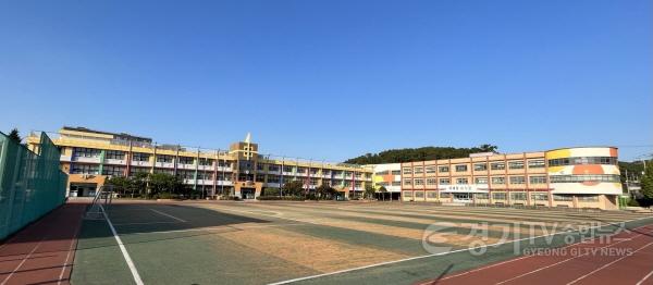 [크기변환]2. 용천초등학교 전경.jpg