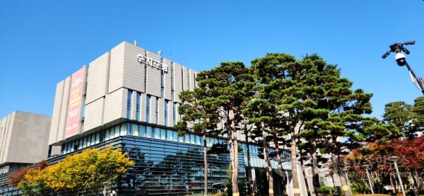 [크기변환]10. 수지구청 전경.jpg