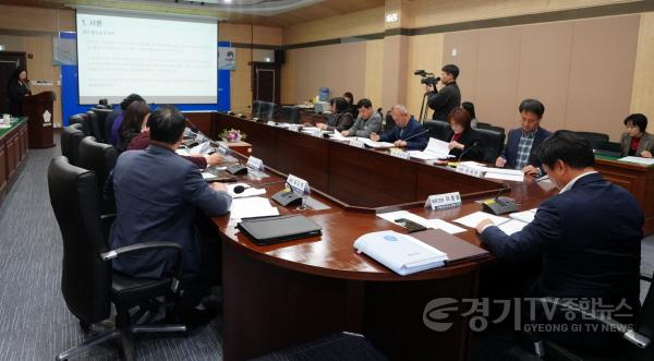 [크기변환]231115 평택(의회) 평택시의회 외국인 근로자 수급 및 관리방안 연구회, 최종보고회 개최 (3).jpg