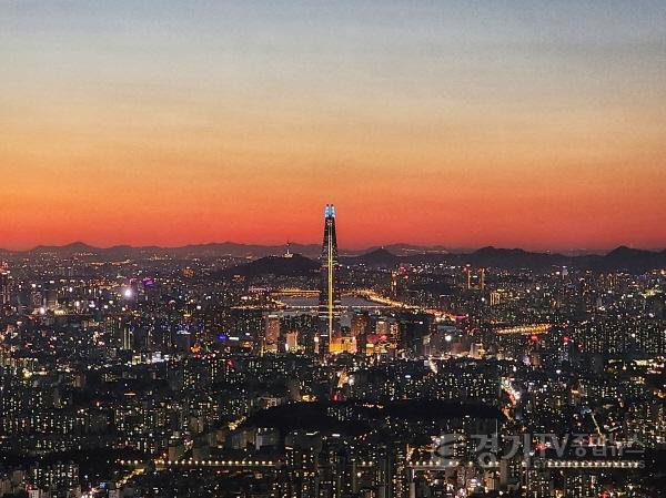 [크기변환]광주시 남한산성 서문 전망대, 한국 대표 야간관광 명소 ‘대한민국 밤밤곡곡 100’ 선정.jpeg