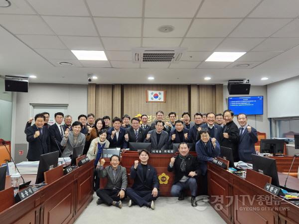 [크기변환]231129 문화체육관광위원회, ‘소통’으로 빚어낸 ‘2024년 예산안 심의’.jpg