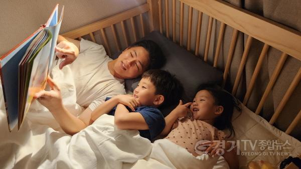 [크기변환]4-2. 수원시,‘제9회 아이가 있어 행복한 가족 사진·영상 공모전’수상작 전시회 개최.jpg