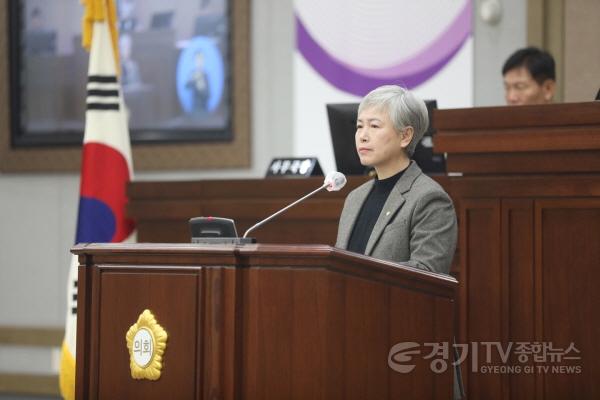 [크기변환]윤경선 의원(5분 발언).jpg