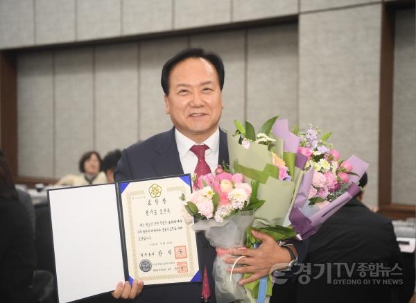 [크기변환]1-3 오산시, 청소년 정책 우수 국무총리 표창 수여(2023.12.20.추가).jpeg