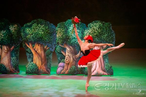 [크기변환]사진자료_뮤지컬발레 빨간모자(3).jpg