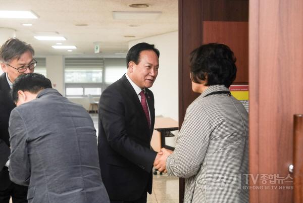 [크기변환]1-2 오산시, 2024년 갑진년(甲辰年) 시무식 개최.jpg