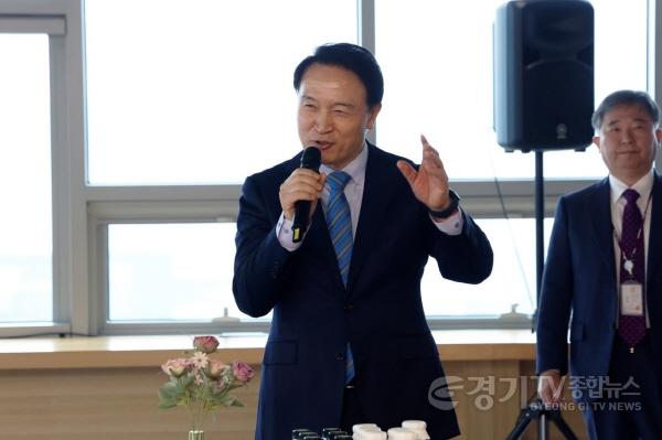 [크기변환]240102 임태희 교육감 “청룡의 해, 무한한 잠재력 지닌 경기교육 도약할 때”(운영지원과)사진3.jpg