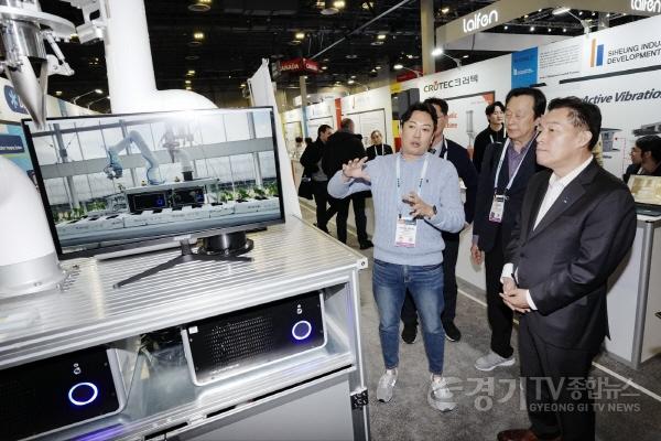 [크기변환]이재준 수원특례시장, 세계 최대 가전·IT 전시회 ‘CES 2024’ 참가(1).jpg