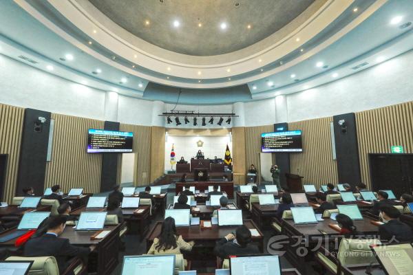 [크기변환]사진1. 제228회 임시회 1차 본회의 전경1.jpg