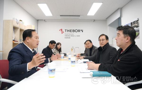 [크기변환]1-2 오산시, 핫플 예산시장 벤치마킹 현장방문(2024.2.16.추가).JPG