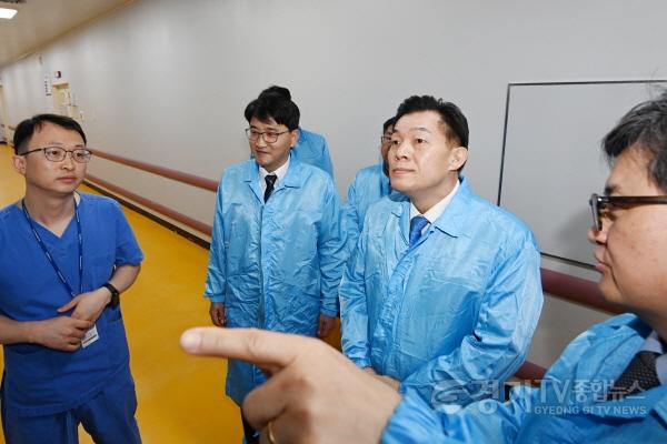 [크기변환]1-2.‘광교 바이오이노베이션밸리’ 조성 추진하는 이재준 수원시장, 오송첨단의료복합단지 시찰.jpg