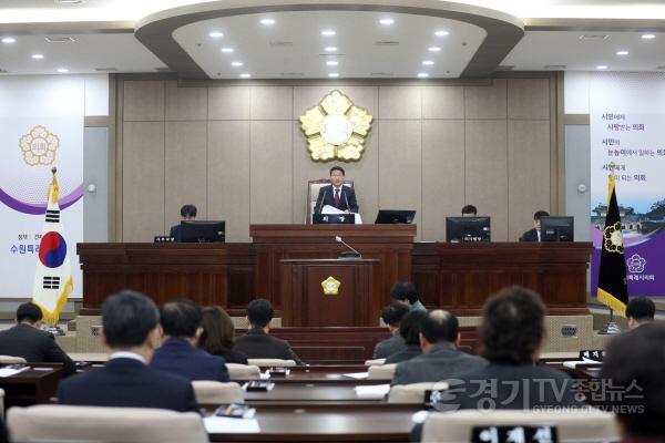 [크기변환]관련 사진(임시회 폐회).jpg