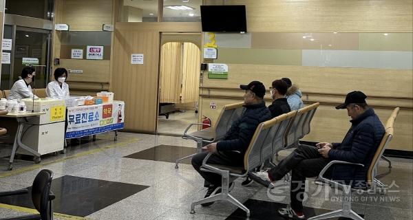 [크기변환]7-2 평택시 외국인 무료 진료소 운영.jpg