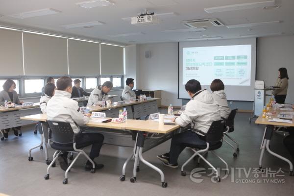 [크기변환]240313 평택(의회) 평택시의회 기획행정위원회, 제245회 임시회 중 현장활동 실시 (2).JPG