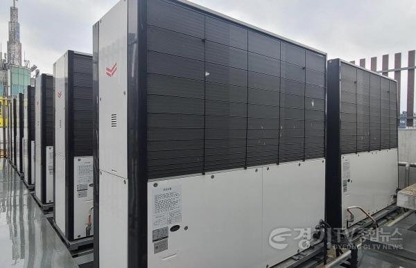 [크기변환]기후에너지과-성남중앙공설시장 옥상에 설치된 가스열펌프(자료사진).jpg