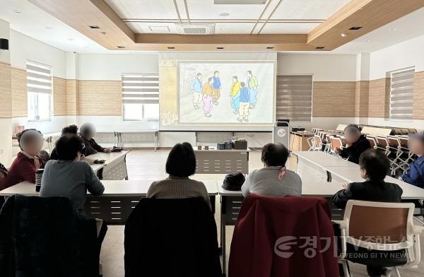 [크기변환]15-2 평택시 치매 환자 쉼터 프로그램 운영.jpg