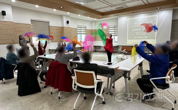 [크기변환]15-1 평택시 치매 환자 쉼터 프로그램 운영.jpg