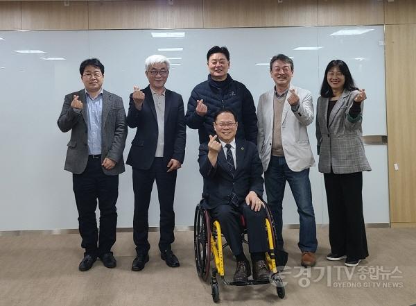 [크기변환]240328 최종현 의원, 경기도 장기요양기관 돌봄인증제도 도입 시급 (1).jpg