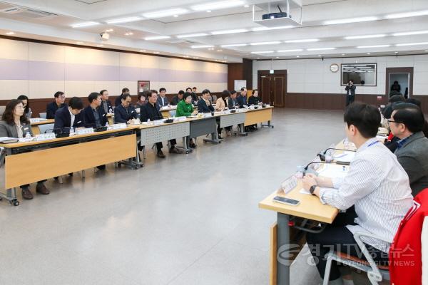 [크기변환]제5차 정책간담회3.jpg