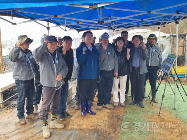 [크기변환]8-2. 영농부산물 파쇄지원.jpg