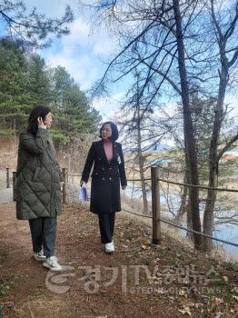 [크기변환]맨발걷기 코스예정지 방문3.jpg