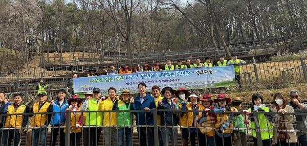 [크기변환]5-2. 왕배산공원 봄꽃 식재행사.jpeg