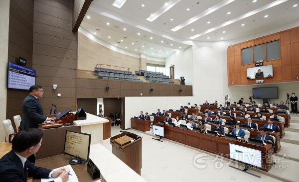 [크기변환]20240417 용인특례시의회, 제282회 임시회 개회(2).jpg