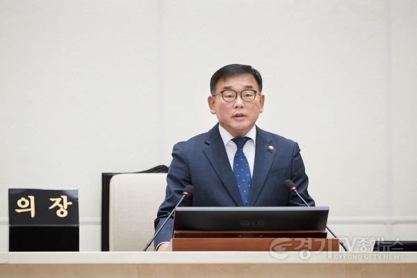 [크기변환]20240422 용인특례시의회, 제282회 임시회 제2차 본회의 열어(4).jpg