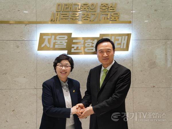 [크기변환]240422 박옥분 의원, 임태희 경기도교육감과 교육현안 논의를 위한 정담회 가져1.jpg