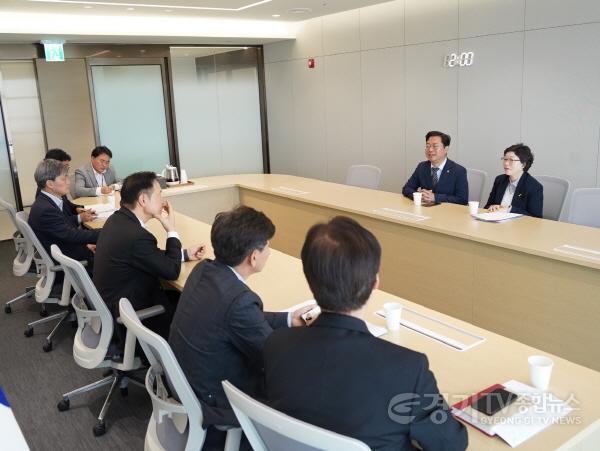 [크기변환]240422 박옥분 의원, 임태희 경기도교육감과 교육현안 논의를 위한 정담회 가져2.jpg