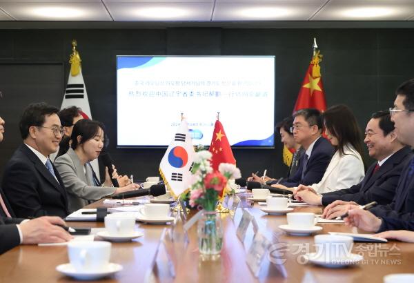 [크기변환]하오펑 랴오닝성 당서기 면담(1).jpg