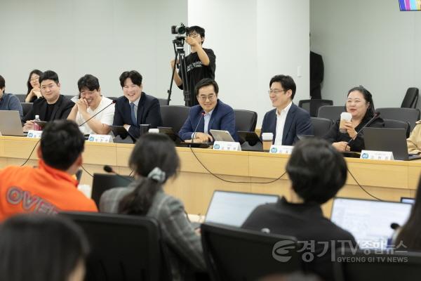 [크기변환]제8차 인구톡톡위원회 개최(1) (1).jpg