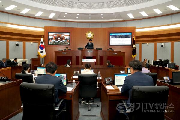 [크기변환]240503 보도자료(제284회 임시회 폐회).jpg