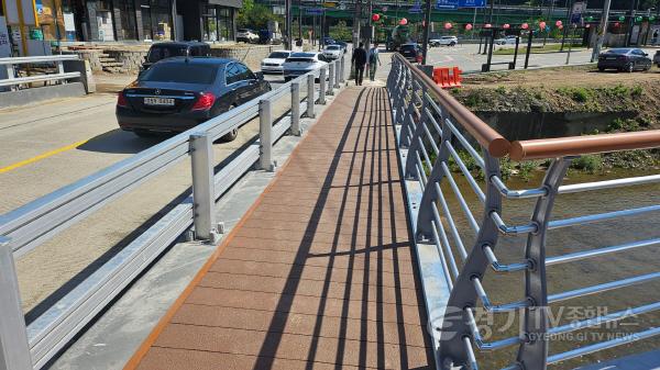 [크기변환]12-2. 용인특례시가 고기교에 인도교를 설치했다 (1).jpg