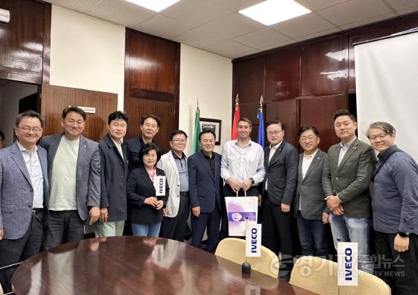 [크기변환][사진] 건설교통위 국외공무연수_CASAL.jpg