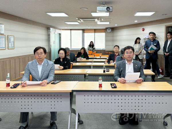 [크기변환][사진자료] 하남시의회, 2023회계연도 결산검사 현장방문2(사진_하남시의회 제공).jpg