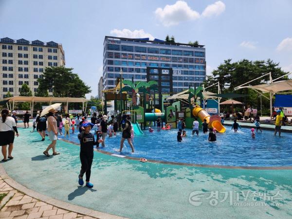 [크기변환]하남시, 여름철 어린이 물놀이장 22일 개장.jpg
