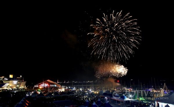 [크기변환]1-9. 불꽃놀이.jpg