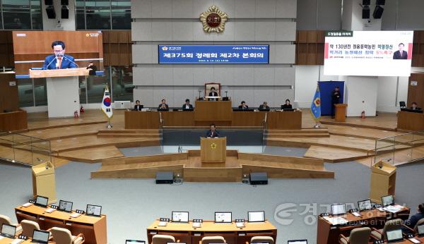 [크기변환]240612 박명원 의원, 경기도 본예산 대비 농정예산 4.9% 반영 촉구 도정질문 (2).JPG.jpg