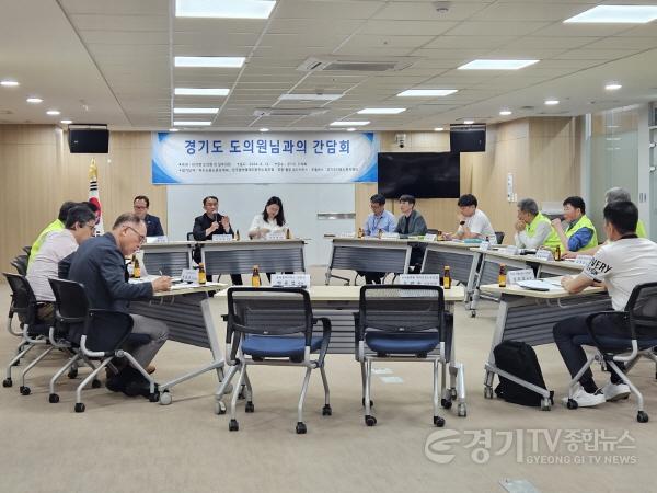 [크기변환]240613 김선영 의원, 경기도 플랫폼 이동노동자 현안 정담회 가져 2.jpg