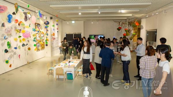 [크기변환][사진자료] 전시장 전경.jpg