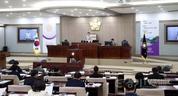 [크기변환]정례회 폐회.jpg